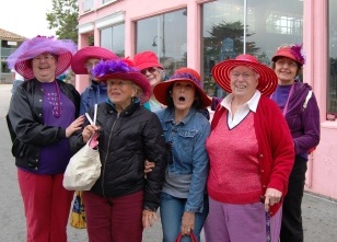 vieilles dames en goguette à Monterey